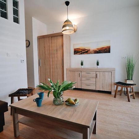 Relaksik 60 By Housine Apartment Zator Exterior photo