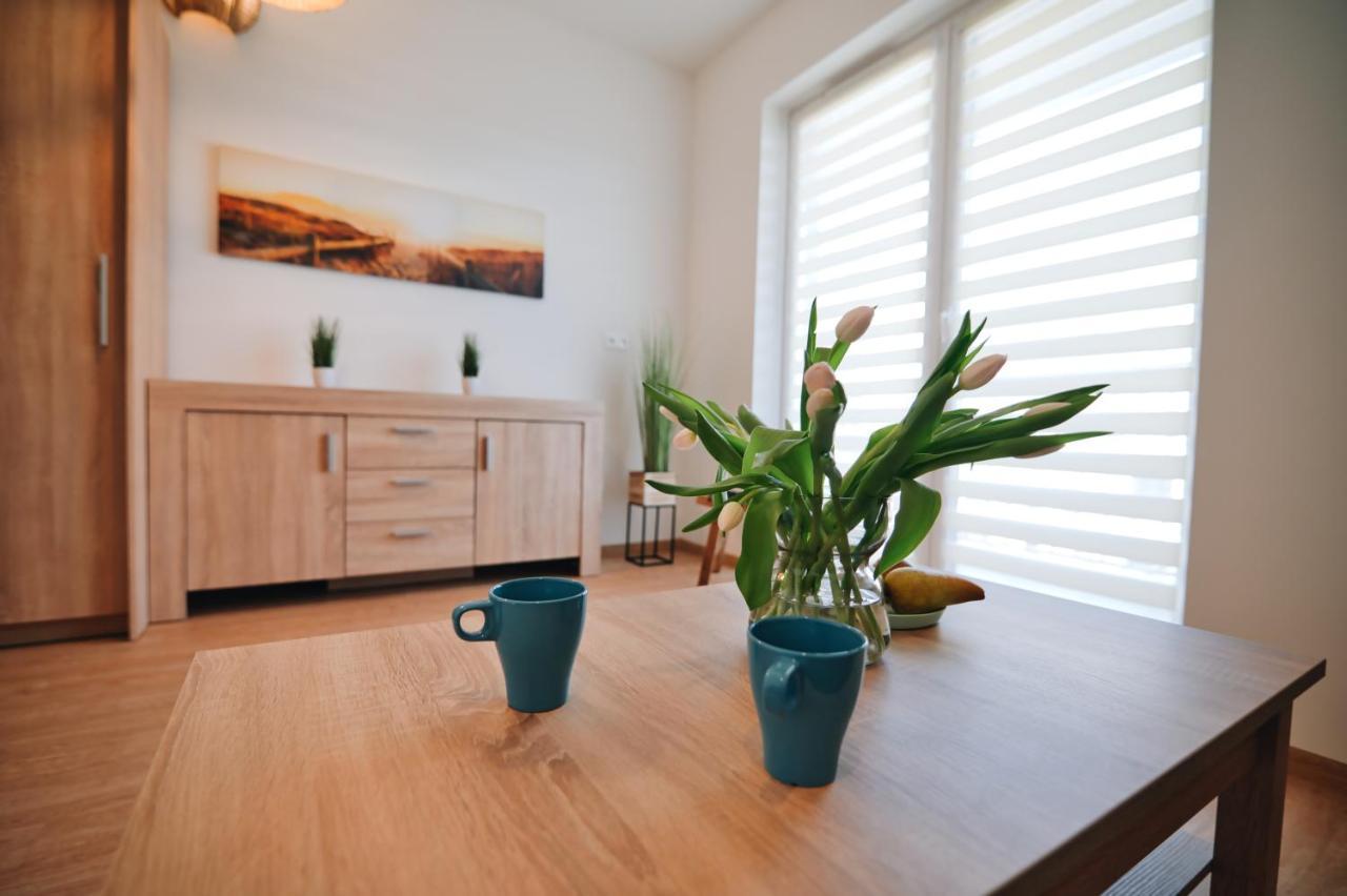 Relaksik 60 By Housine Apartment Zator Exterior photo